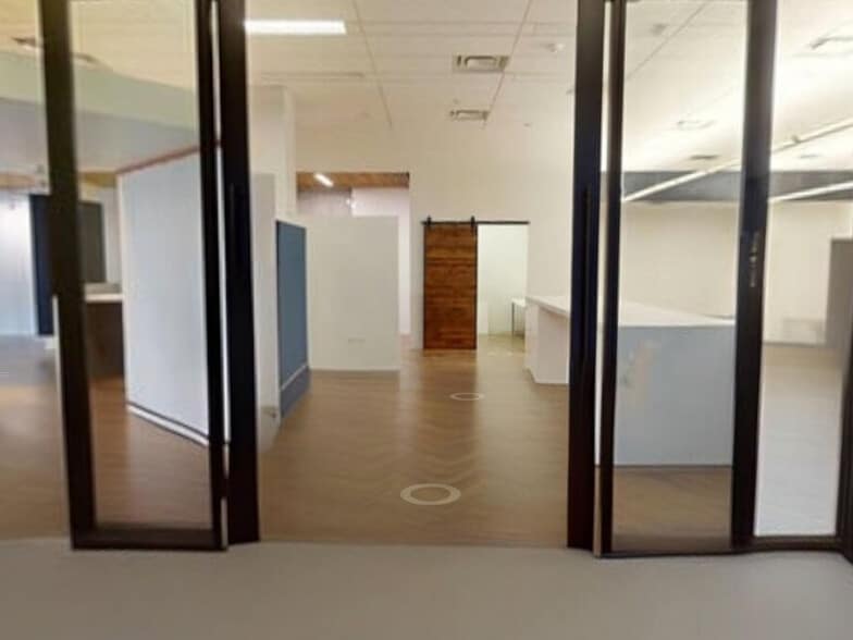 Primary Photo Of 1600 Stout St, Denver Medical For Lease