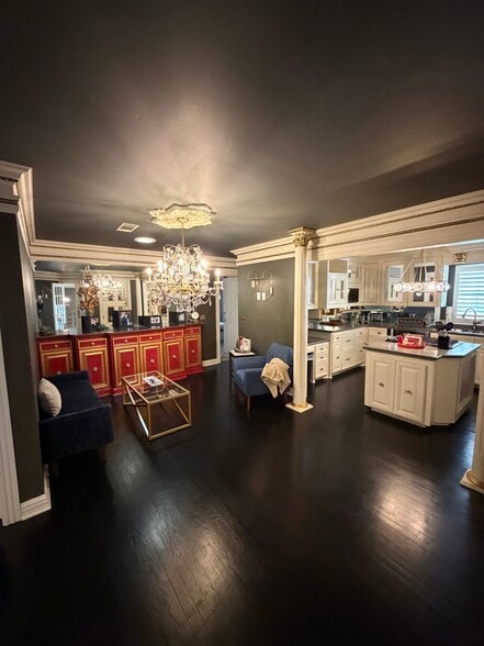 More Photos Of 4645 Tinker Diagonal St, Oklahoma City Loft Creative Space For Sale