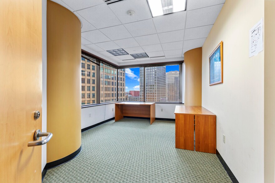More Photos Of 1100 Alakea St, Honolulu Office For Lease