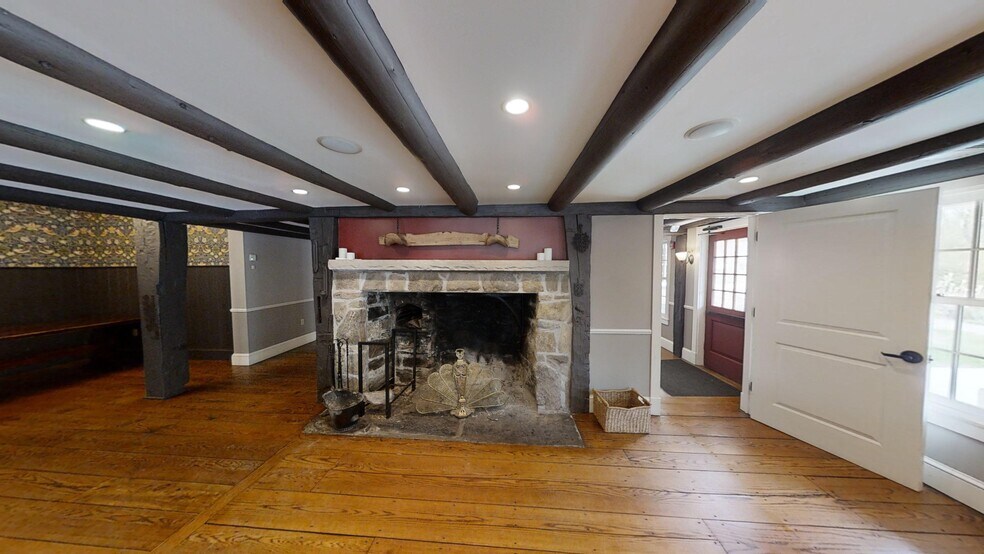 More Photos Of 109 Black Rock Tpke, Redding Restaurant For Sale