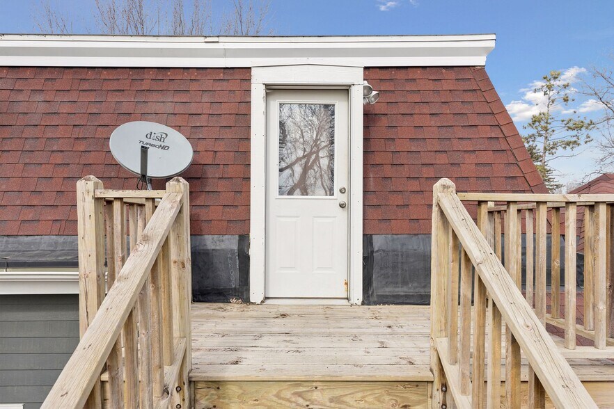 More Photos Of 114 E 6th St, New Richmond Office Residential For Sale