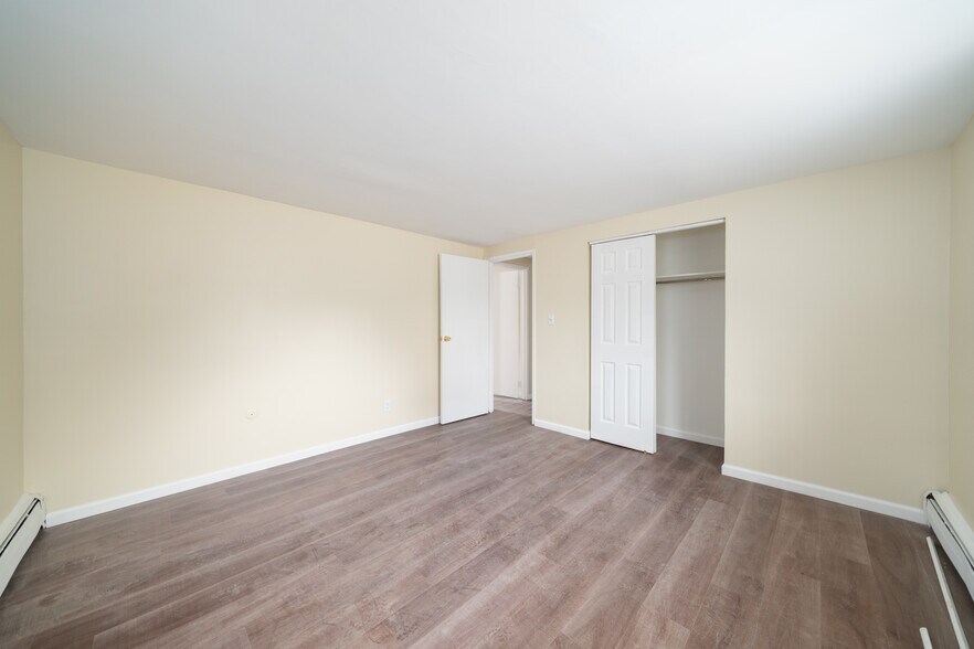 More Photos Of 100-108 35th St, Union City Apartments For Sale