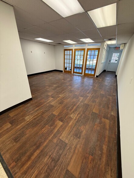 More Photos Of 3617 Old Easton Rd, Doylestown General Retail For Lease