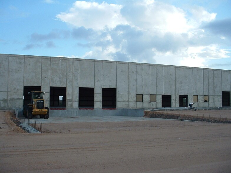More Photos Of 1240 N Vo Tech Dr, Weslaco Warehouse For Lease