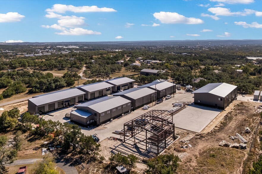 More Photos Of 451 Farrell Rd, Dripping Springs Light Distribution For Sale