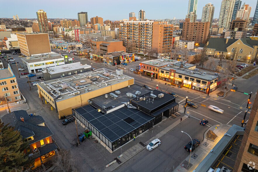More Photos Of 1005 17th Ave SW, Calgary Storefront For Lease