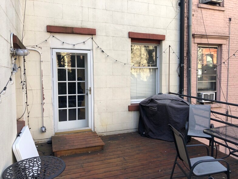 More Photos Of 36 Bedford St, New York Apartments For Sale