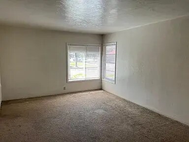 More Photos Of 301 E Morris Ave, Modesto Apartments For Sale