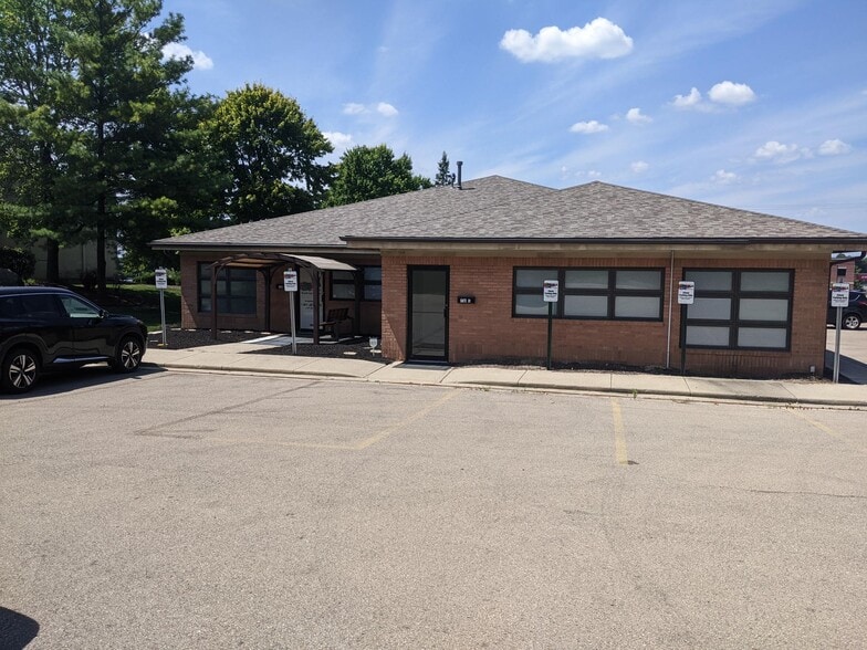 More Photos Of 8648 Old Troy Pike, Huber Heights Medical For Lease