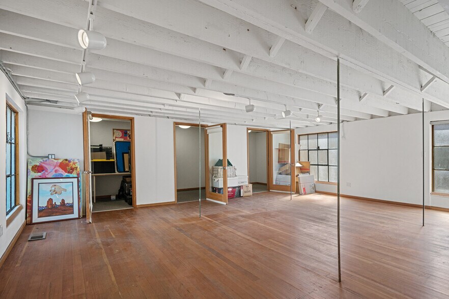 More Photos Of 443 Tehama St, San Francisco Loft Creative Space For Sale