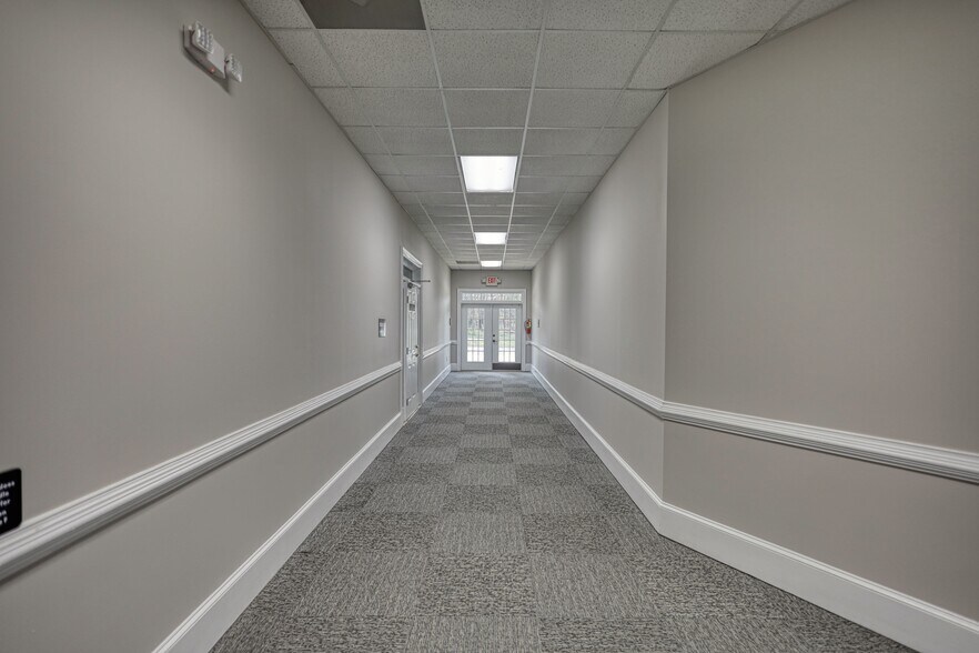 More Photos Of 1229 Royal Dr, Conyers Office For Sale