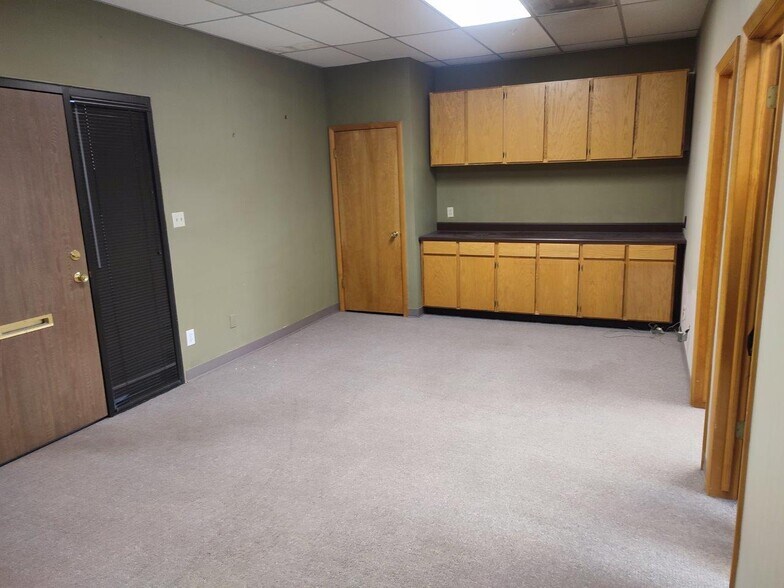 More Photos Of 2427 Jefferson Ave, Ogden Apartments For Lease