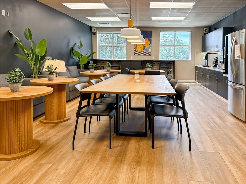 More Photos Of 5225 Tech Data Dr, Clearwater Coworking Space