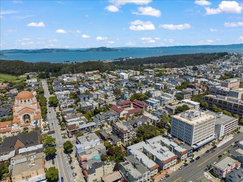 More Photos Of 3967 Sacramento St, San Francisco Apartments For Sale