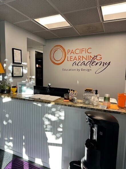 More Photos Of 2908 228th Ave SE, Sammamish Office For Sale