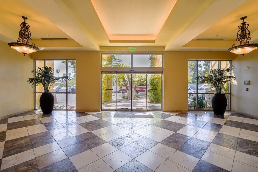 More Photos Of 838 Nordahl Rd, San Marcos Medical For Lease