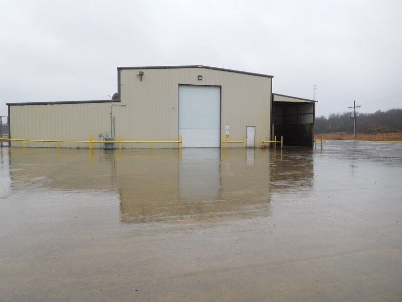 More Photos Of 6307 E Hwy 270, Alderson Warehouse For Lease