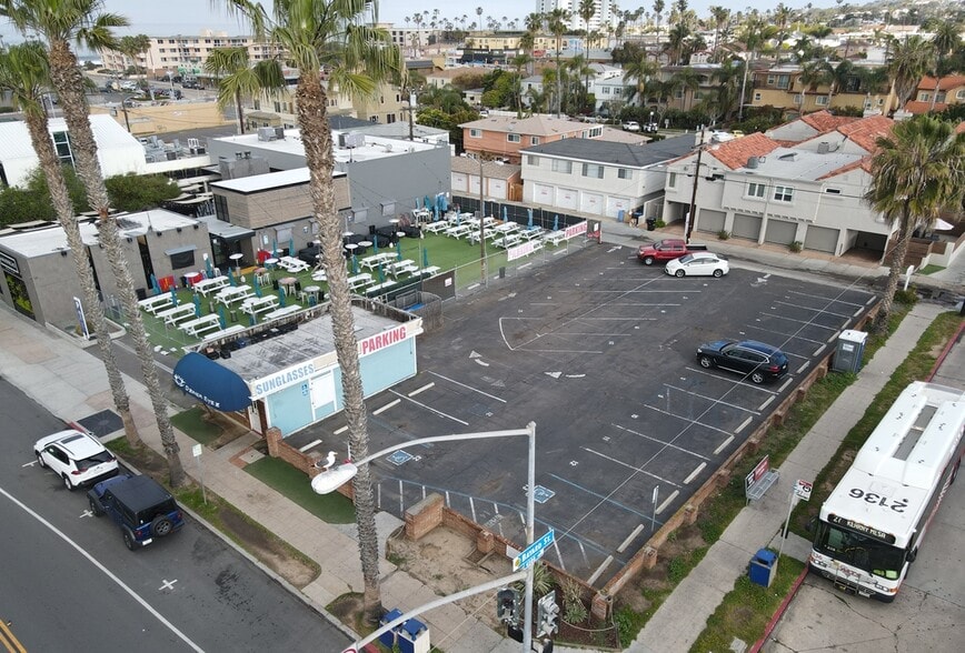 More Photos Of 870 Garnet Ave, San Diego Land For Sale