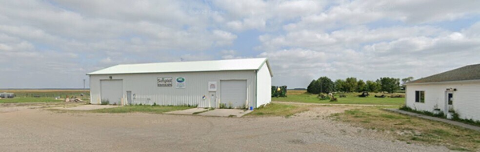 More Photos Of 9713 Old 81 hwy, Joliette Industrial For Sale