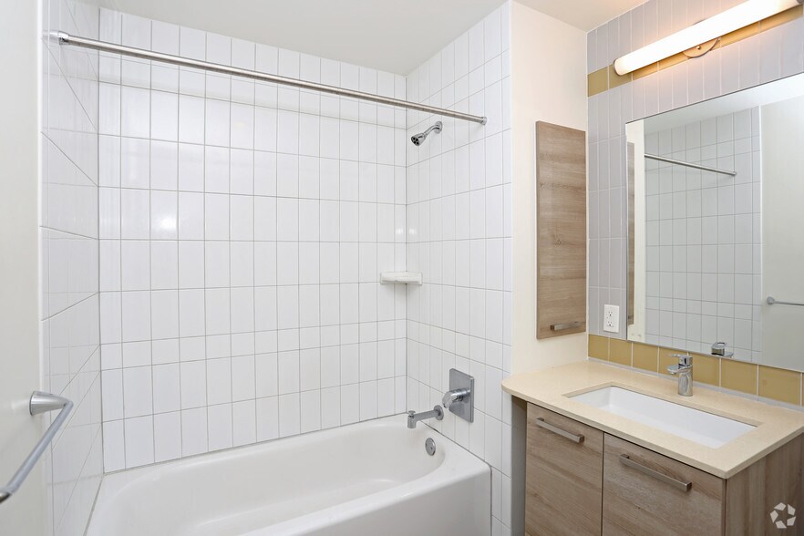 More Photos Of 626-632 Flatbush Ave, Brooklyn Apartments For Lease