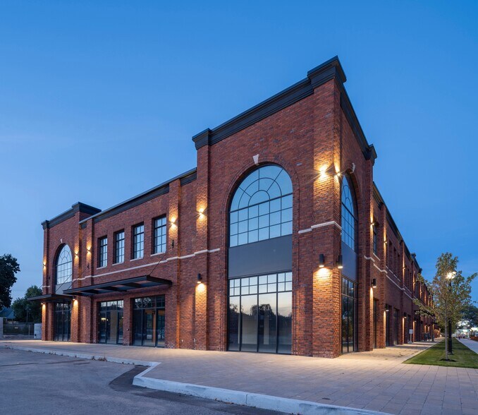 More Photos Of 2650-2672 St. Clair Ave W, Toronto Freestanding For Sale