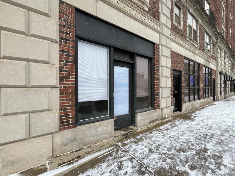 More Photos Of 28 E 16th St, Indianapolis Apartments For Lease