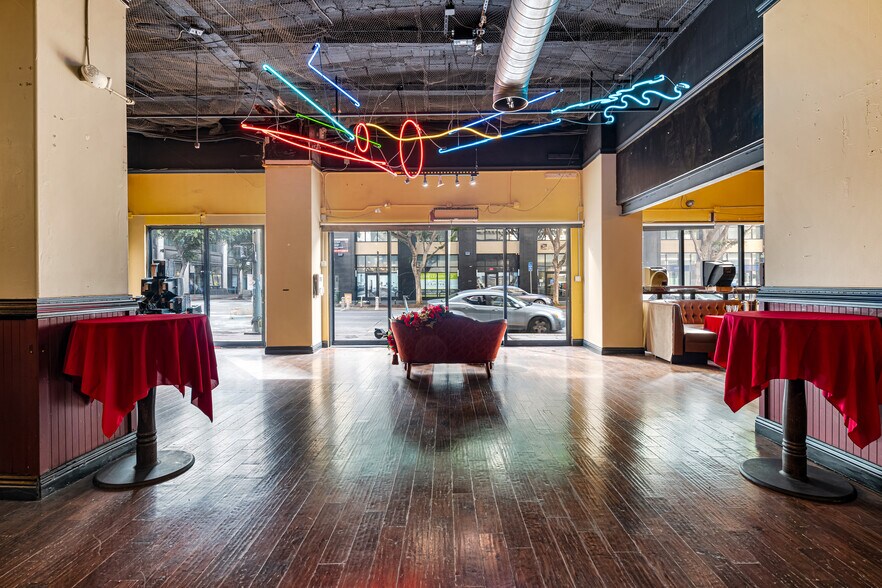 More Photos Of 501-517 S Spring St, Los Angeles Apartments For Lease