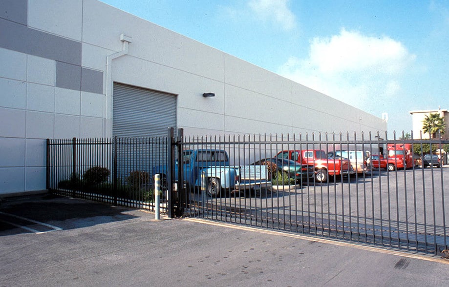 More Photos Of 11915-11937 Wicks St, Sun Valley Warehouse For Lease