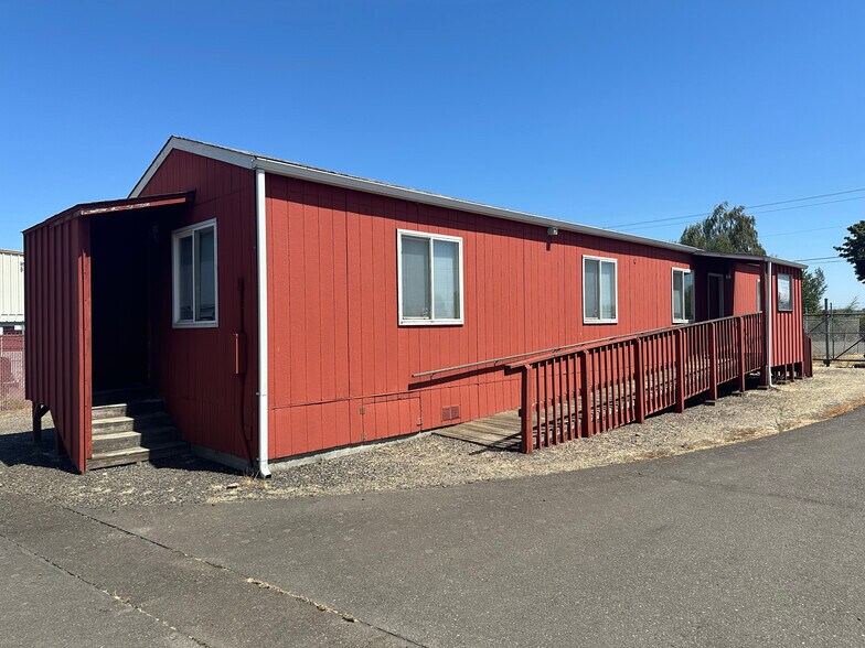 More Photos Of 8685 Portland Rd NE, Salem Industrial For Lease