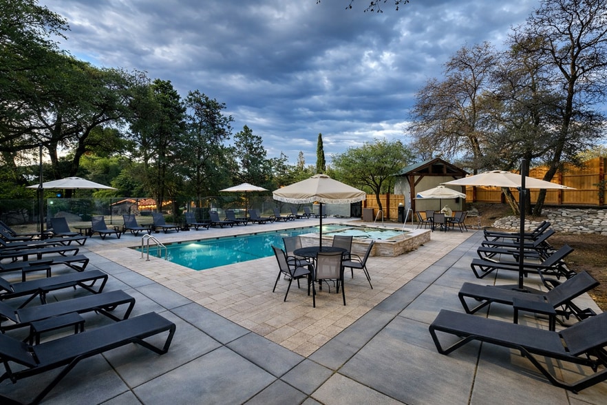 More Photos Of 1170 Rancho Robles Rd, Oracle Hotel For Sale