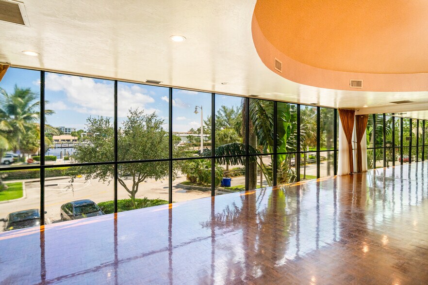 More Photos Of 1680 SE 3rd Ct, Deerfield Beach Loft Creative Space For Lease