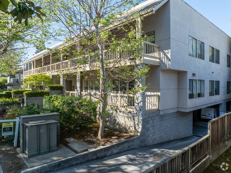 More Photos Of 1220-1244 University Dr, Menlo Park Medical For Lease