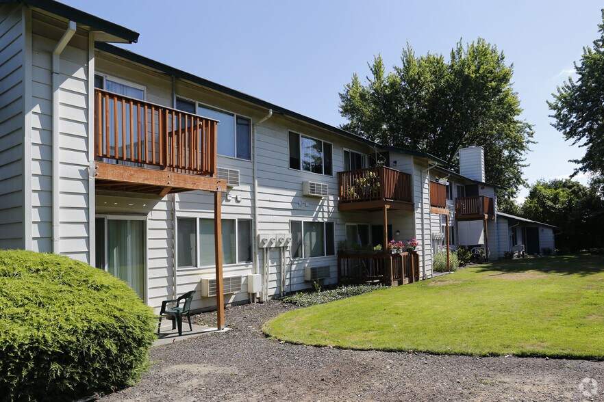 More Photos Of 17726 SE Division St, Portland Apartments For Sale
