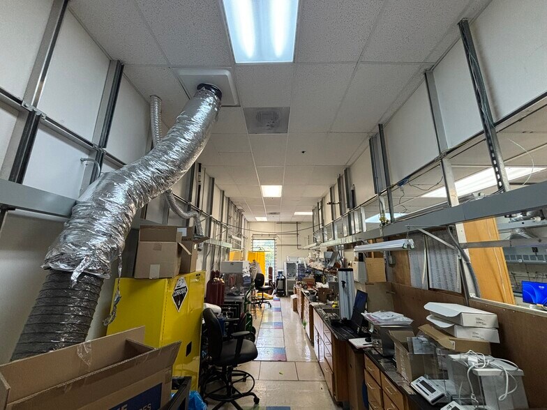 More Photos Of 1230 Bordeaux Dr, Sunnyvale Light Manufacturing For Lease