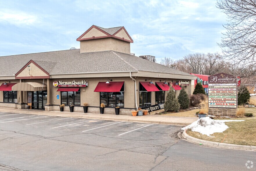 More Photos Of 843 W Broadway Ave, Forest Lake General Retail For Lease