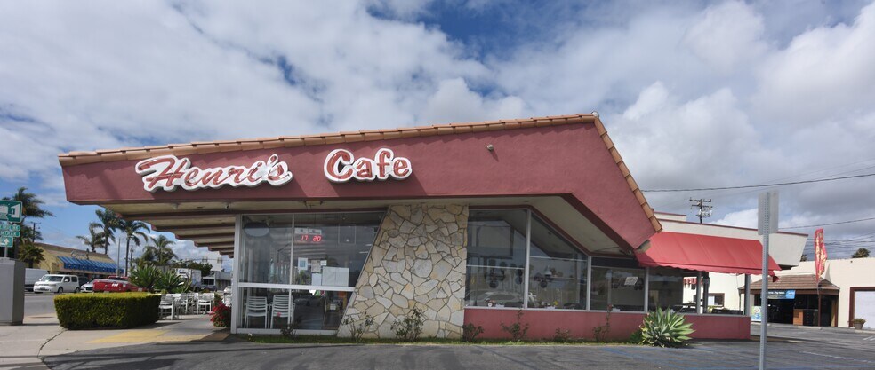 More Photos Of , Oxnard General Retail For Sale