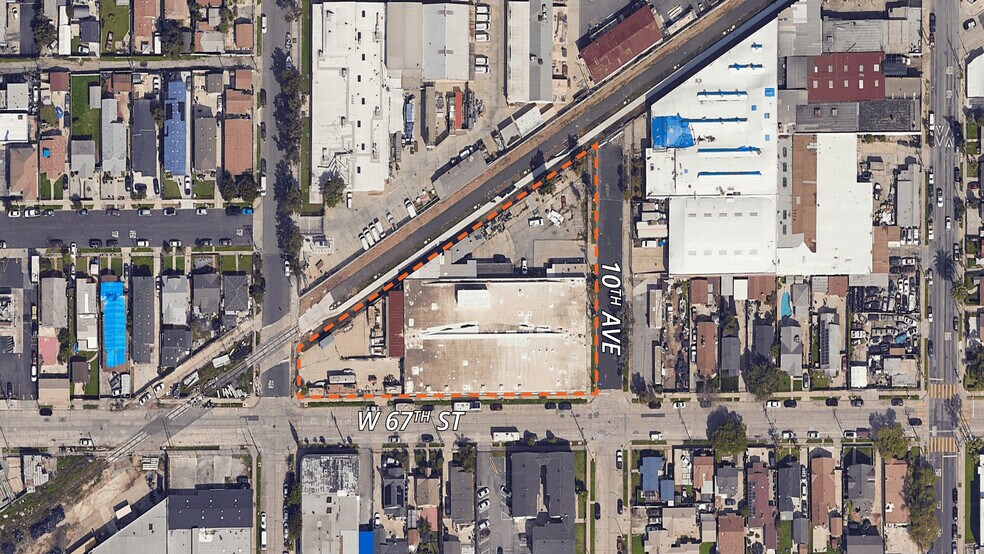 More Photos Of 3201 W 67th St, Los Angeles Warehouse For Sale