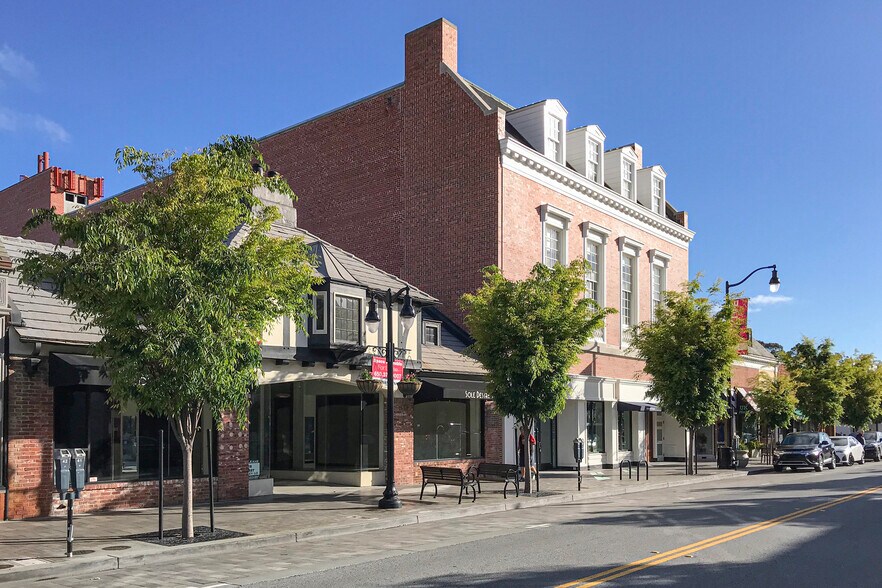 More Photos Of 1426 Burlingame Ave, Burlingame Storefront Retail Residential For Lease