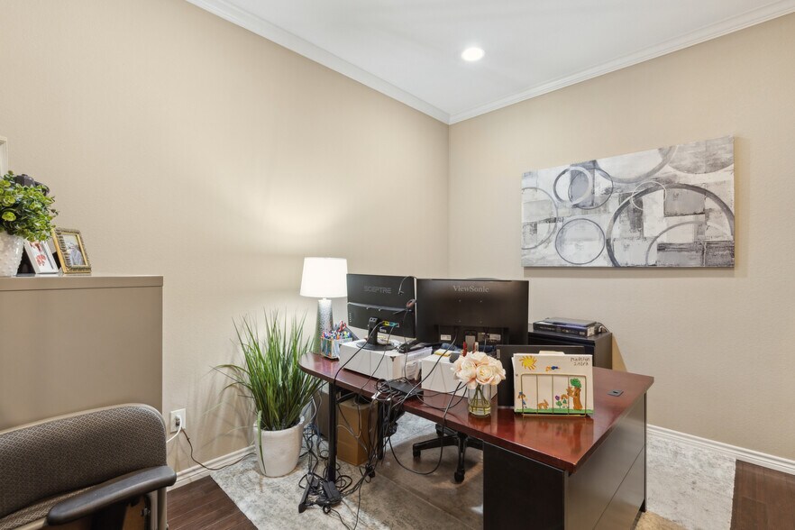 More Photos Of 4686 Mcdermott Rd, Plano Medical For Sale