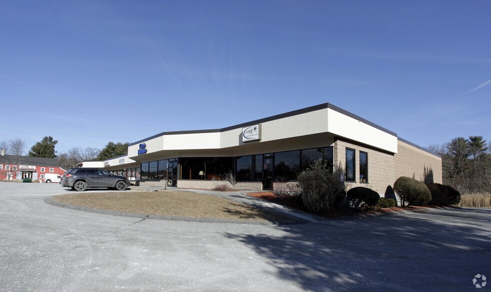 More Photos Of 425 Great Rd, Acton Unknown For Lease