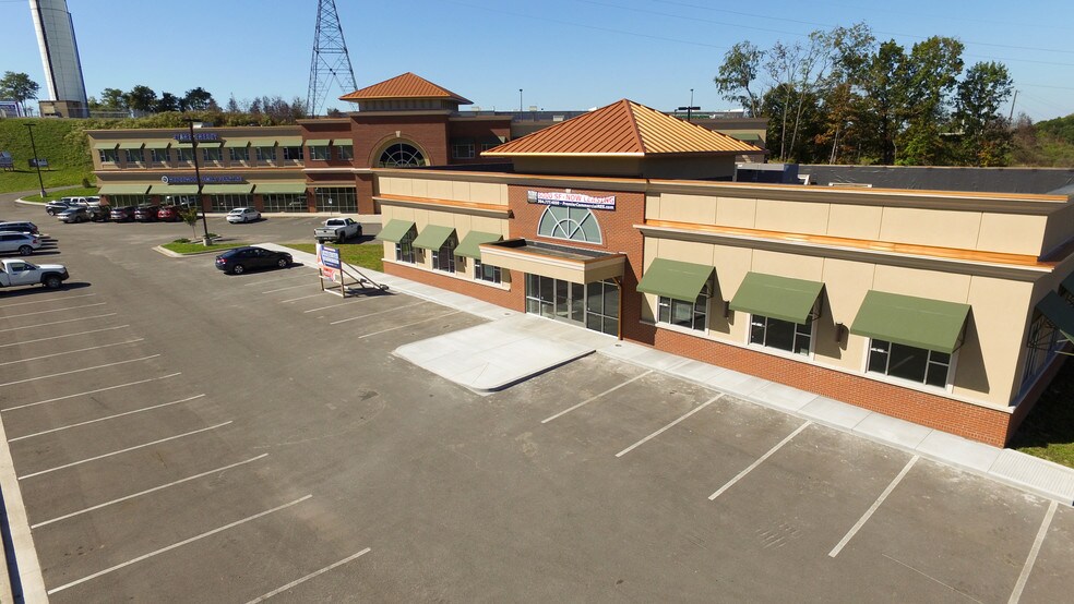 More Photos Of 1100 Fort Pierpont Dr, Morgantown General Retail For Lease