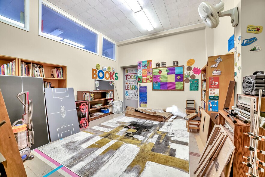 More Photos Of 132 W High St, Somerville Religious Facility For Sale