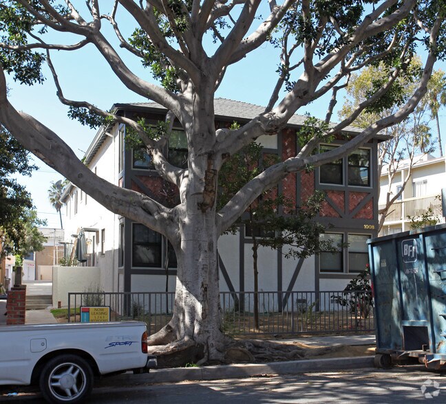 More Photos Of 1008 20th St, Santa Monica Apartments For Sale