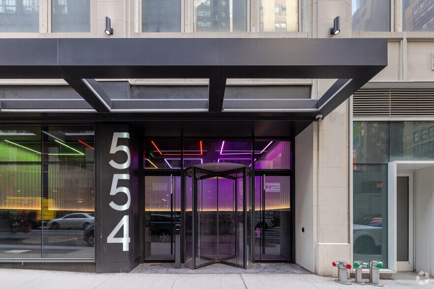 More Photos Of 554-568 Eighth Ave, New York Office For Sale