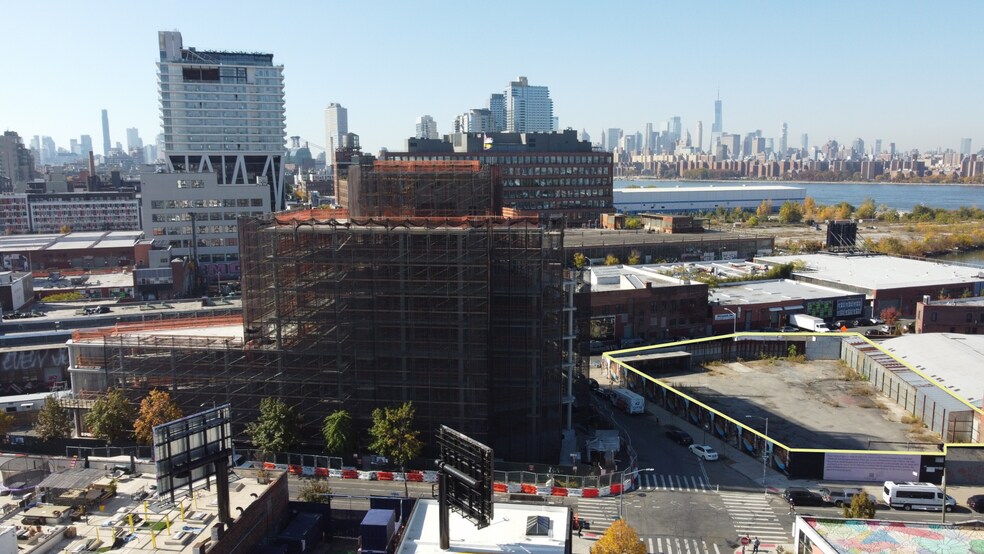 More Photos Of 168 Banker St, Brooklyn Office For Lease