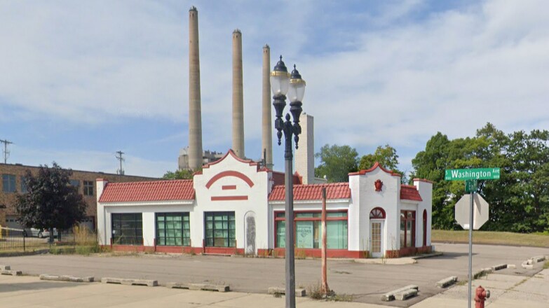 More Photos Of 1102 S Washington Ave, Lansing Freestanding For Lease