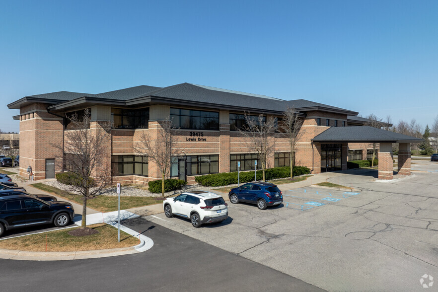 Primary Photo Of 39475 Lewis Dr, Novi Medical For Lease