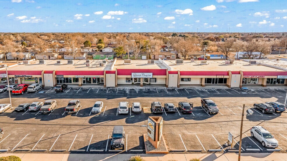 More Photos Of 4519 50th St, Lubbock Storefront For Lease