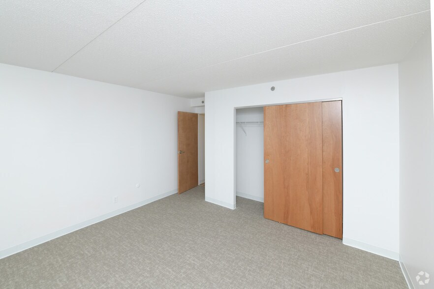 More Photos Of 1371 Beacon St, Brookline Apartments For Lease