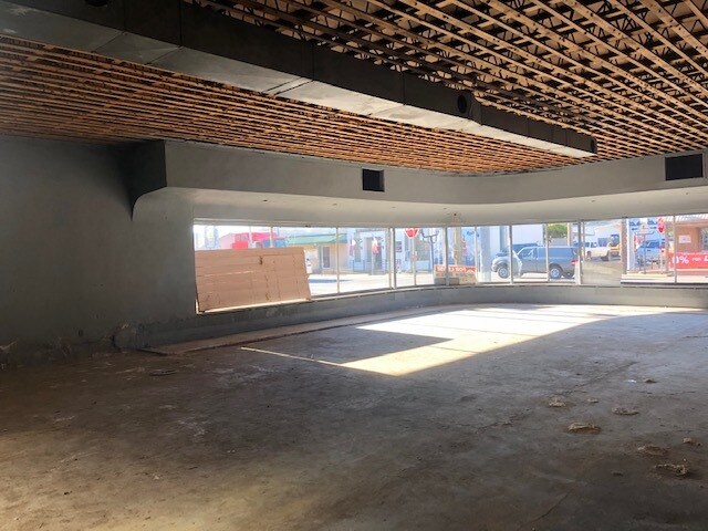 More Photos Of 8925 Main St, Needville Restaurant For Lease